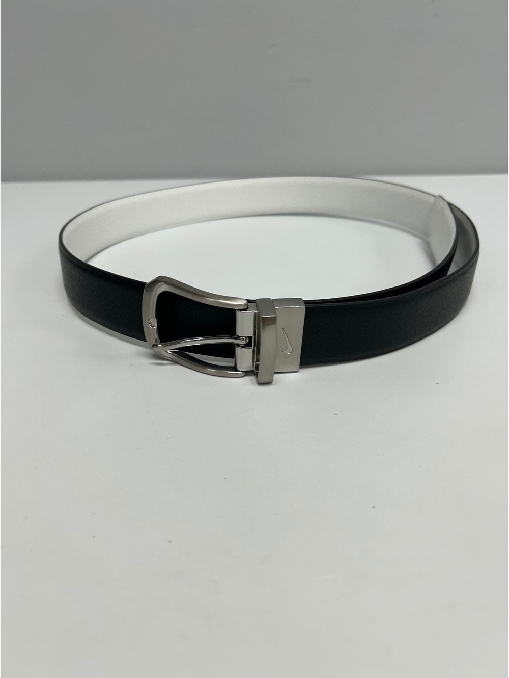 Nike Reversible Black and Brown Leather Belt